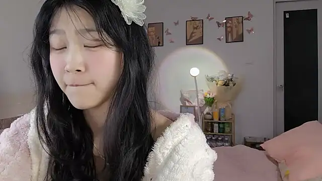 Luminous163 online show from March 4, 2025, 2:21 pm