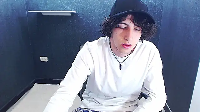 Kerverr  online show from January 10, 2026, 11:11 pm