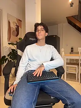 ajordanR online show from April 5, 2026, 1:01 am