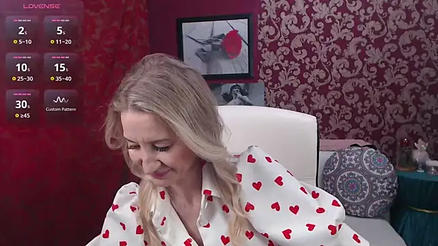 Snapshot of Sofia_Soul chatting on March 3, 2025, 12:06 pm Sofia Soul online show from March 3, 2025, 12:06 pm