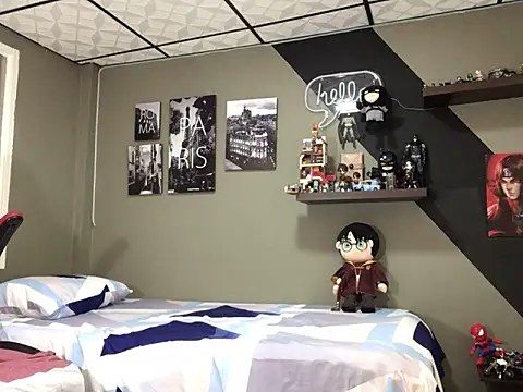 marcel crawford96 online show from March 8, 2025, 5:22 pm