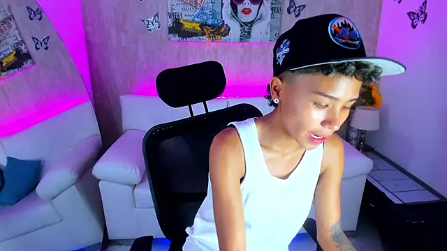 nova sex01 online show from February 3, 2026, 6:40 am