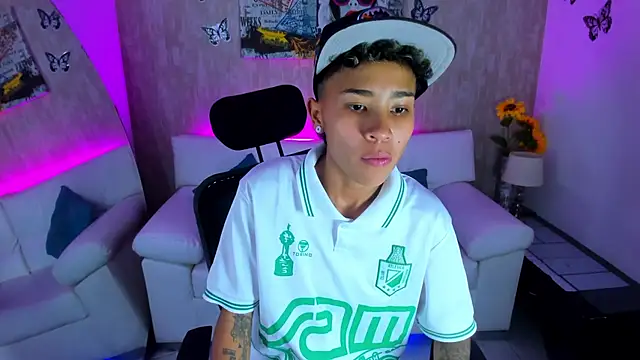 nova sex01 online show from February 3, 2026, 5:16 am