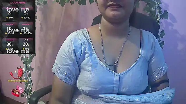 Snapshot of Pari-new chatting on July 18, 2026, 4:21 am Pari-new online show from July 18, 2026, 4:21 am
