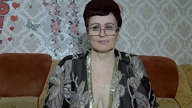 PaulaGolden online show from July 27, 2026, 5:20 pm