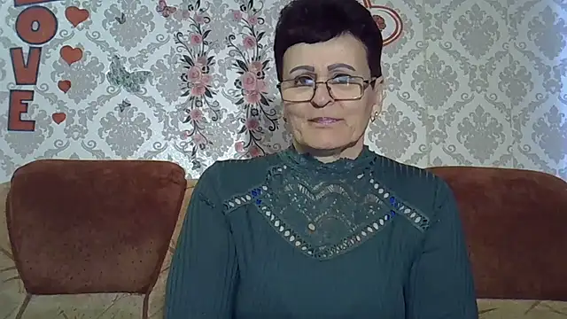 PaulaGolden online show from April 9, 2026, 4:46 pm