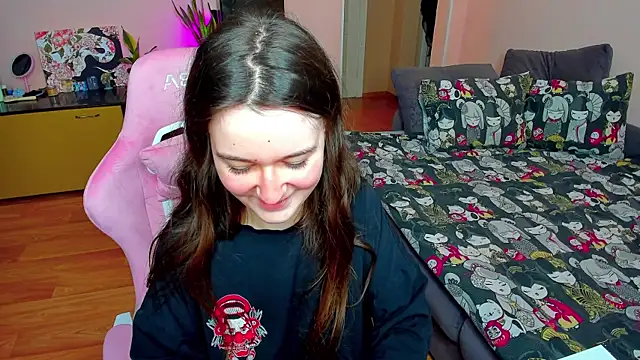 Snapshot of ameli_moon chatting on November 11, 2025, 12:11 pm ameli moon online show from November 11, 2025, 12:11 pm