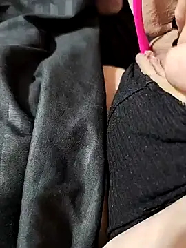 Snapshot of Silver1977 chatting on January 5, 2025, 7:07 pm Silver1977 online show from January 5, 2025, 7:07 pm