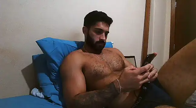 Snapshot of macho_fit chatting on March 10, 2025, 9:07 pm macho fit online show from March 10, 2025, 9:07 pm