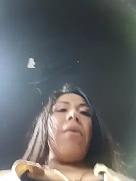 Snapshot of Karenn12 chatting on November 8, 2025, 2:15 am Karenn12 online show from November 8, 2025, 2:15 am