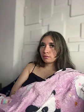 Sophie LS online show from March 3, 2025, 7:35 am