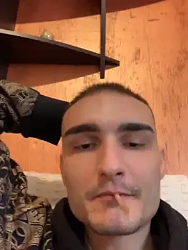 Chicano2k online show from March 21, 2025, 1:23 pm