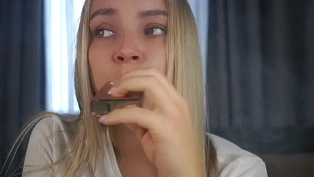 AftonConnett online show from March 25, 2026, 1:28 am