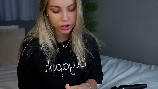 AftonConnett online show from March 2, 2026, 2:01 am