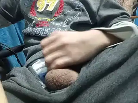 SALLY OMAR  online show from March 22, 2026, 9:49 pm