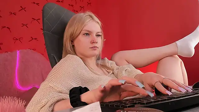 GraceGlamour online show from March 19, 2025, 11:28 am