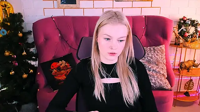 GraceGlamour online show from December 18, 2025, 5:12 am