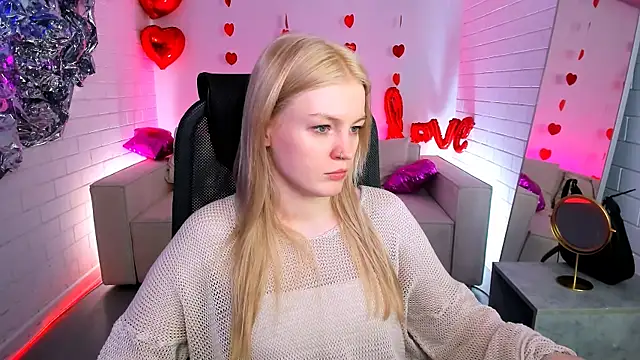 GraceGlamour online show from March 11, 2025, 5:13 am