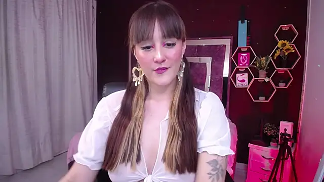 AnabelleGron online show from October 10, 2025, 11:16 pm