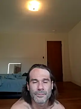 catalpaworm08 online show from July 5, 2026, 11:11 pm
