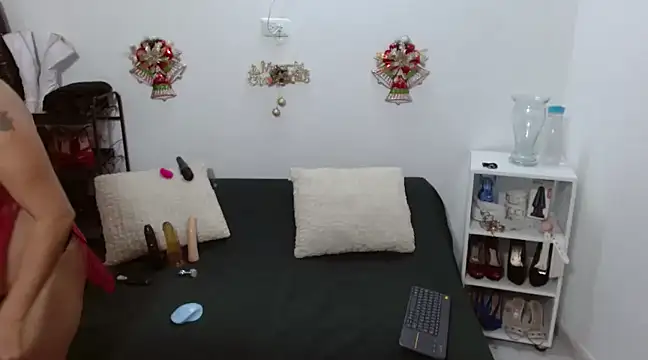 Snapshot of moutbitch chatting on December 2, 2024, 7:11 pm moutbitch online show from December 2, 2024, 7:11 pm