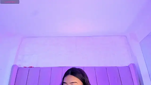 MollyBigBoobs12 online show from March 20, 2025, 9:46 pm