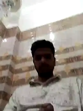 Snapshot of itachigunn chatting on March 3, 2026, 7:54 pm itachigunn online show from March 3, 2026, 7:54 pm