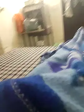 ishqmilfaunty online show from December 11, 2024, 5:59 pm