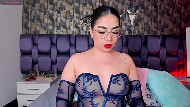 IsabellaAnngel online show from October 3, 2025, 4:47 am