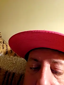 HeteroHotGuy1 online show from October 7, 2025, 1:17 am