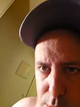 HeteroHotGuy1 online show from January 20, 2025, 3:48 am