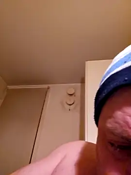 HeteroHotGuy1 online show from March 6, 2025, 12:32 am