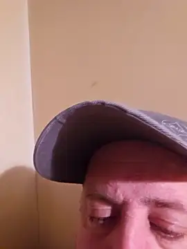 HeteroHotGuy1 online show from March 13, 2025, 10:54 pm