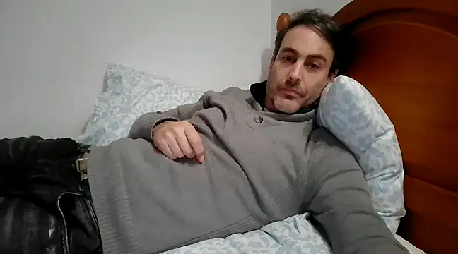 basquehotboy online show from December 27, 2024, 4:43 pm