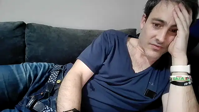 basquehotboy online show from January 7, 2025, 9:46 pm