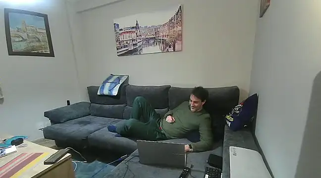 basquehotboy online show from January 22, 2025, 9:10 pm