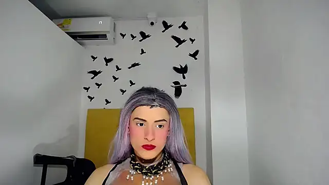 paulinabigcock online show from March 22, 2025, 2:48 am