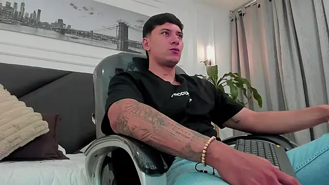 Damian23   online show from November 27, 2025, 10:16 am