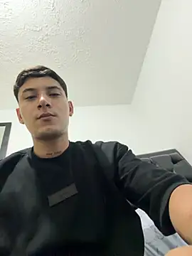 Damian23   online show from October 1, 2025, 5:01 am