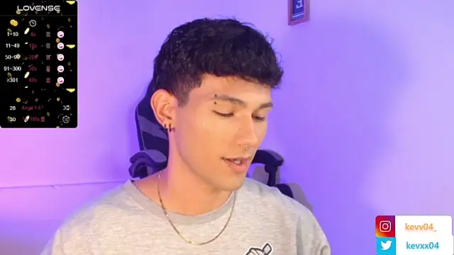 Alexx tc online show from September 26, 2025, 4:08 am