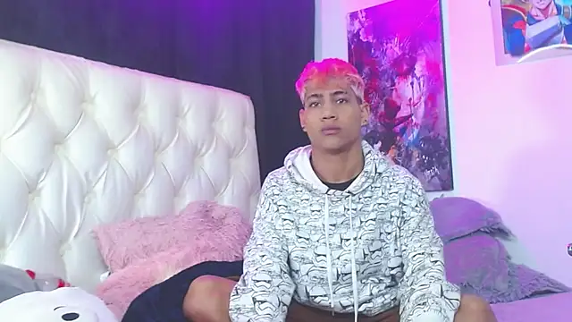 Sexys Boys Hot1 online show from February 12, 2025, 1:52 am