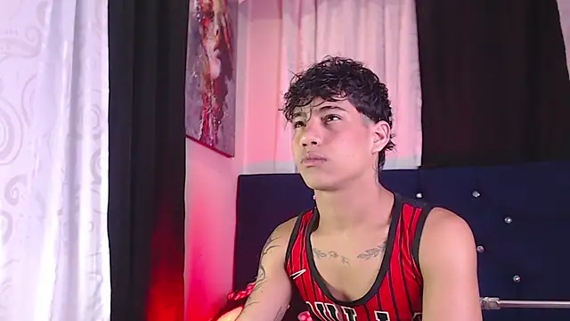 Snapshot of Sexys_Boys_Hot1 chatting on February 15, 2026, 1:50 am Sexys Boys Hot1 online show from February 15, 2026, 1:50 am