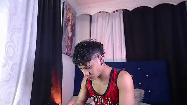 Snapshot of Sexys_Boys_Hot1 chatting on February 24, 2026, 1:06 am Sexys Boys Hot1 online show from February 24, 2026, 1:06 am