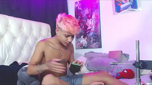 Sexys Boys Hot1 online show from February 8, 2025, 1:32 am