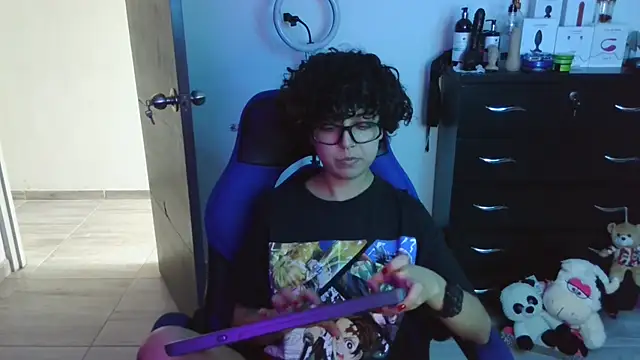 thomascooper7 online show from October 2, 2025, 7:06 pm