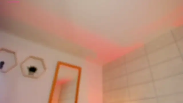 Christine Laam online show from September 24, 2025, 12:11 pm