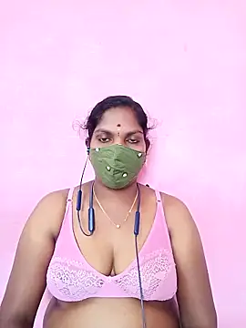 Tamil queensexy online show from March 13, 2025, 5:22 am