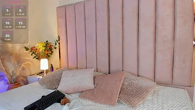 Milan ebony online show from November 18, 2025, 11:57 am