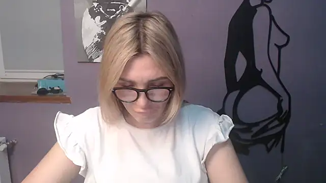 Snapshot of _sexy_lady chatting on June 2, 2026, 1:00 pm sexy lady online show from June 2, 2026, 1:00 pm