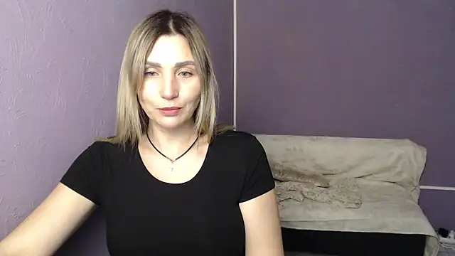  sexy lady online show from September 27, 2025, 1:50 pm